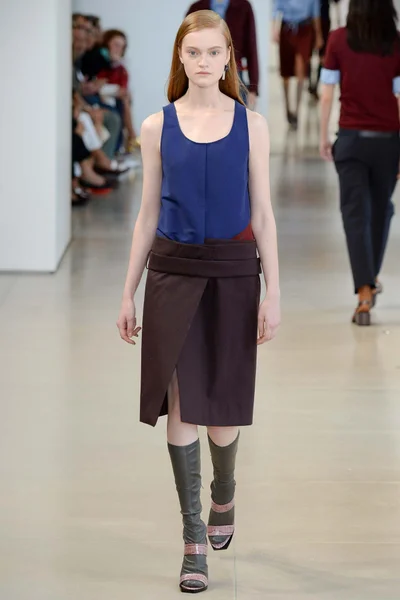Look 17